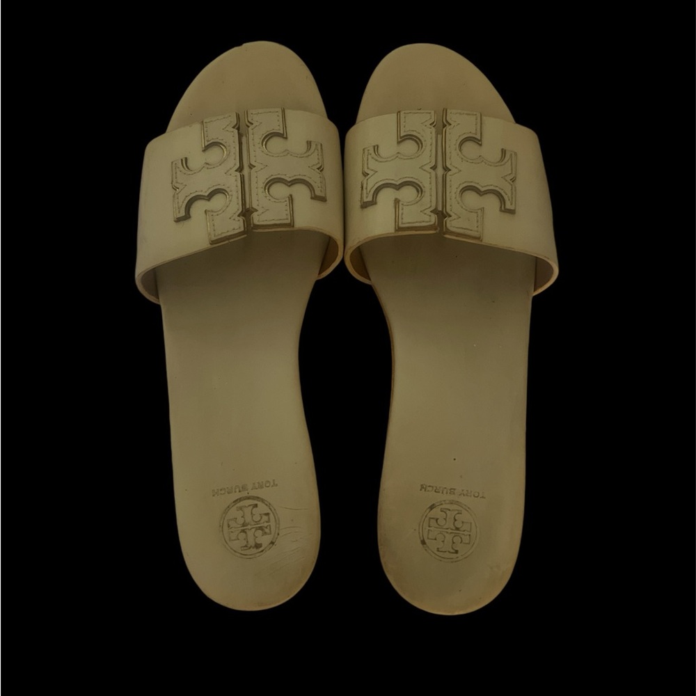 TORY BURCH WEDGES. Normal wear and tear. Good condition. Size 9.5 . Cream color